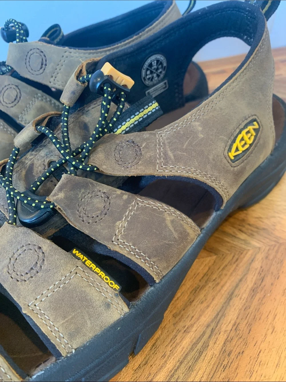 Keen Men's 12 Brown Leather Closed-Toe Newport Rugged Waterproof Leather Sandals